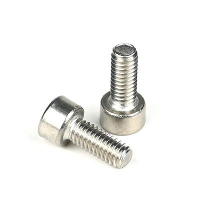 100% QC testato M4 X 10mm Fillister Head Hex Socket Machine Screw per scaffale di merci