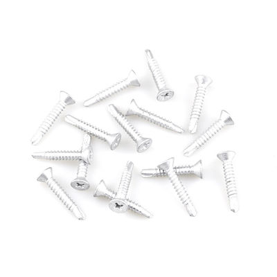 Materiale bimetallico CSK ST4.2 Vattone auto-perforazione per pannelli di tetto prestazioni superiori