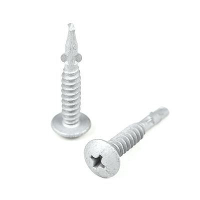 Tipo di azionamento in recessione giallo di Phillips Cross Screw auto-perforazione con ali per scaldabagno solare