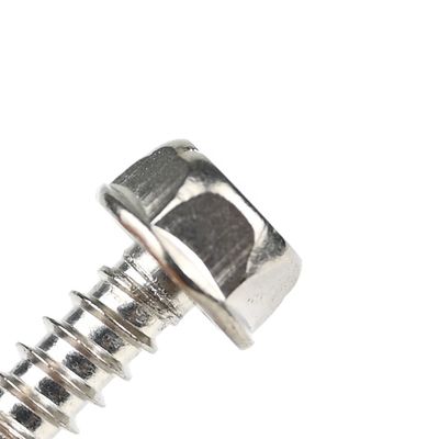 Tipo di azionamento Torx Hex Socket Truss Head Vetture auto-perforabili per l'installazione di legno